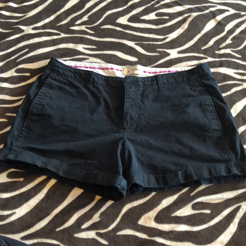 Old Navy black cotton 3 1/2” Perfect Shorts